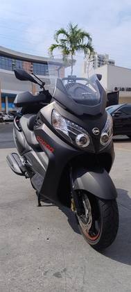 DAFRA MAXSYM 400i 